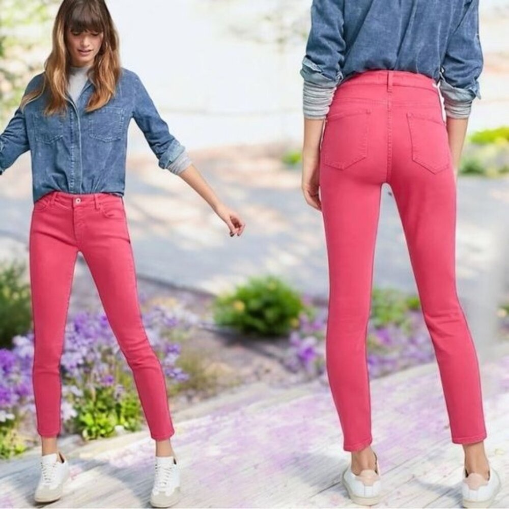 Pilcro Anthropologie Mid-Rise Pink Skinny Jeans Barbie Valentine's Holiday 31